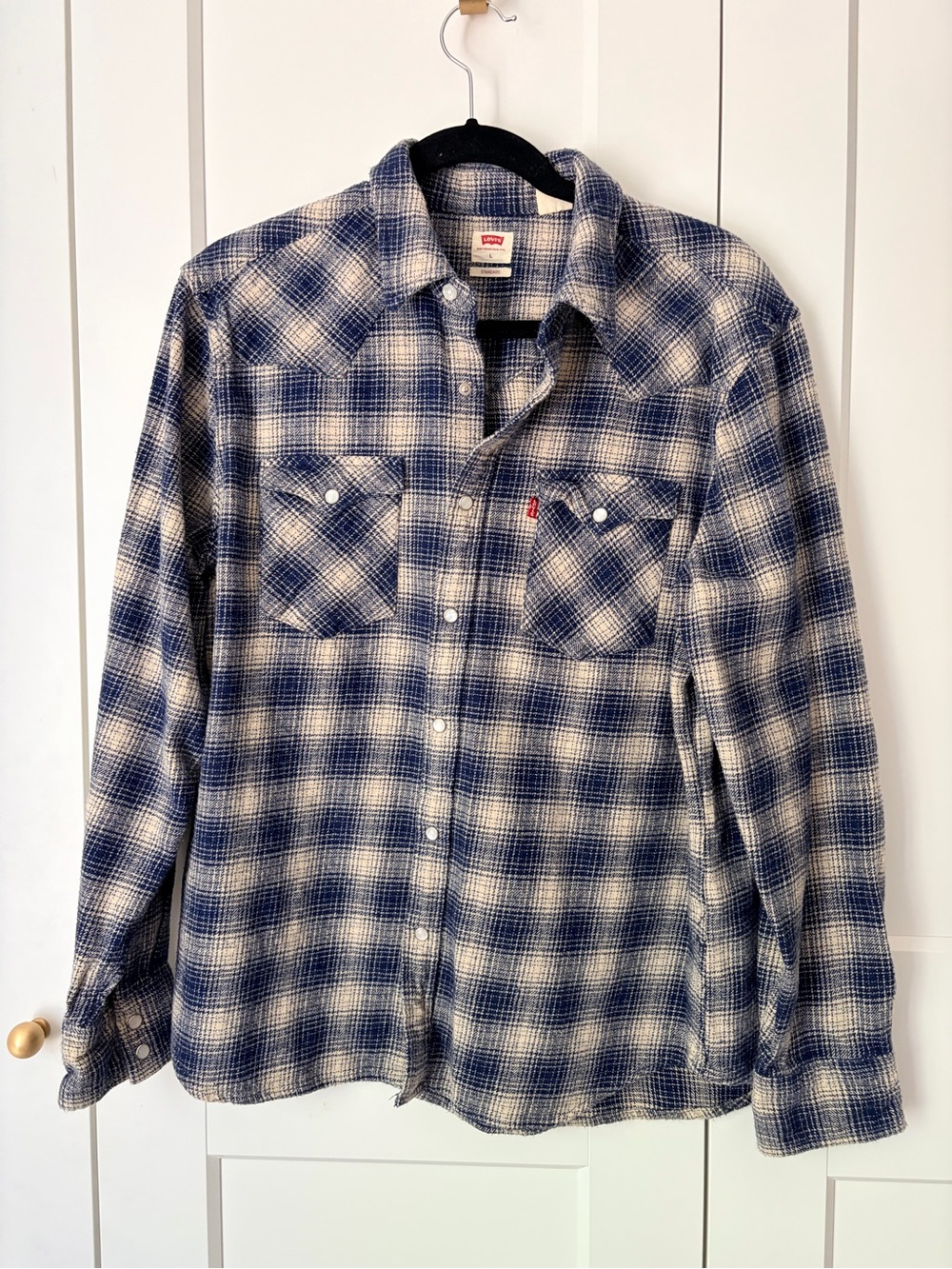 Levi's Men's Navy and White Plaid Snap-Down Shirt | L - Picture 2 of 5